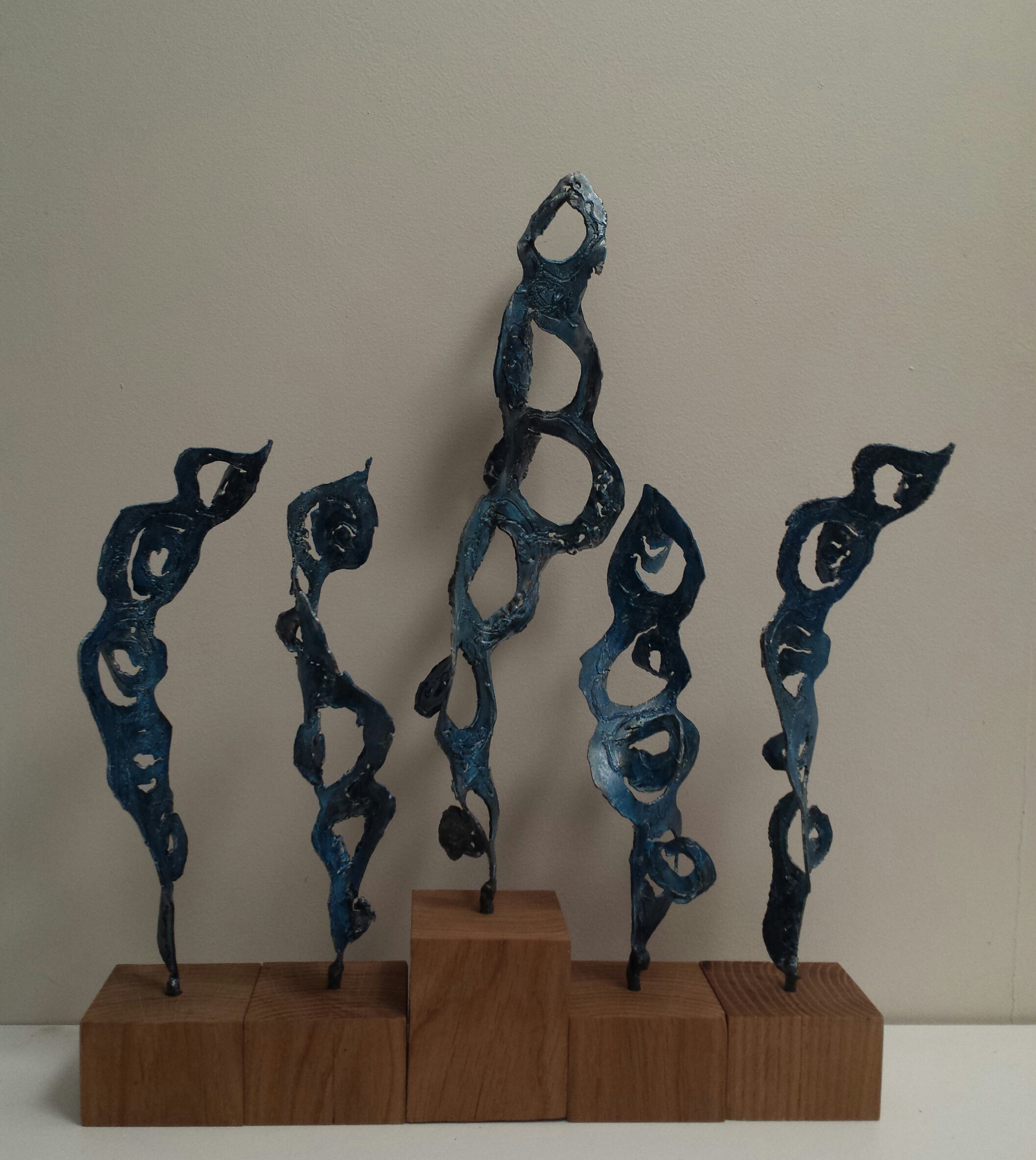 5 trophees