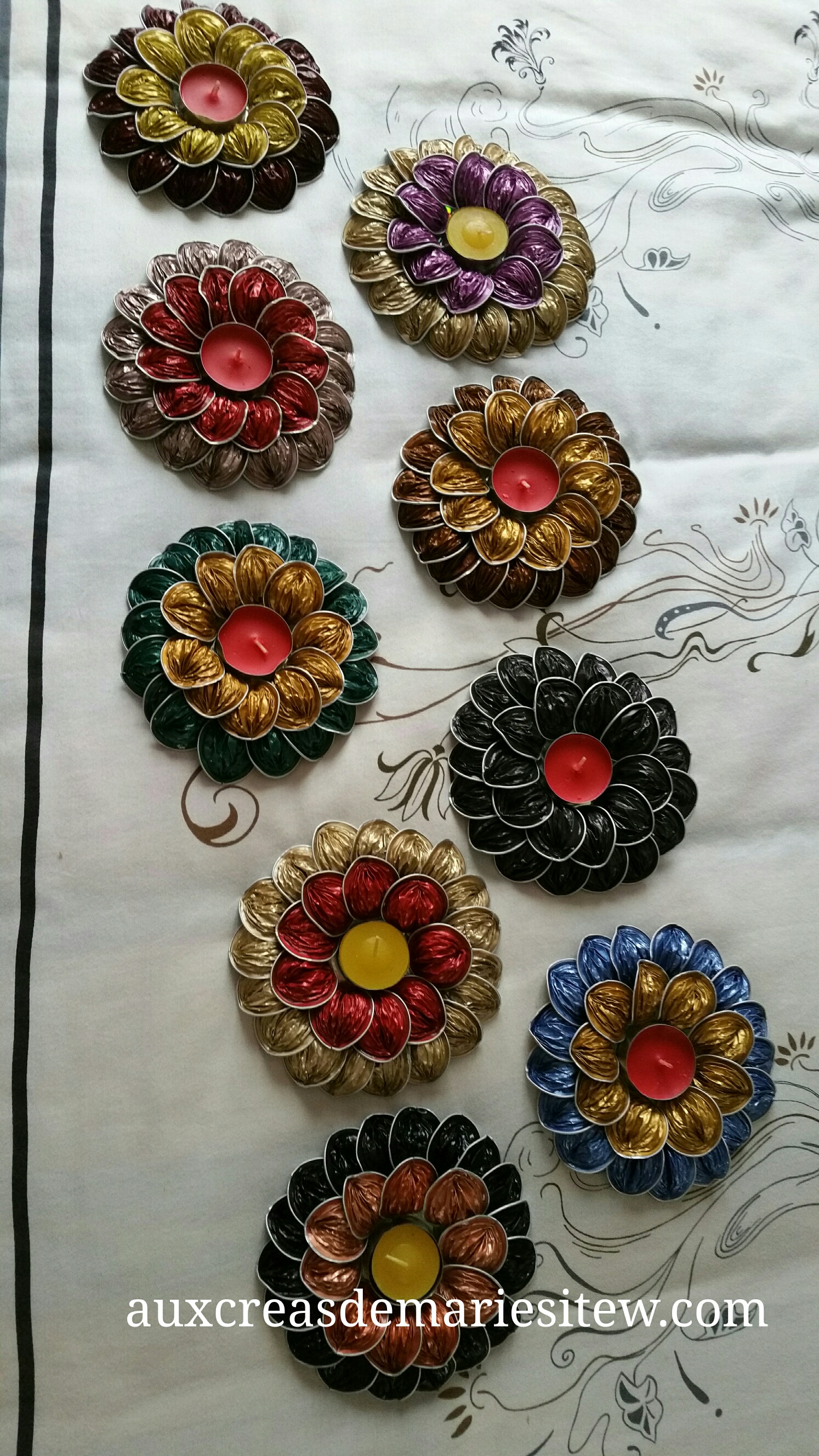 Bougeoirs de table en capsules
6 euros pièce