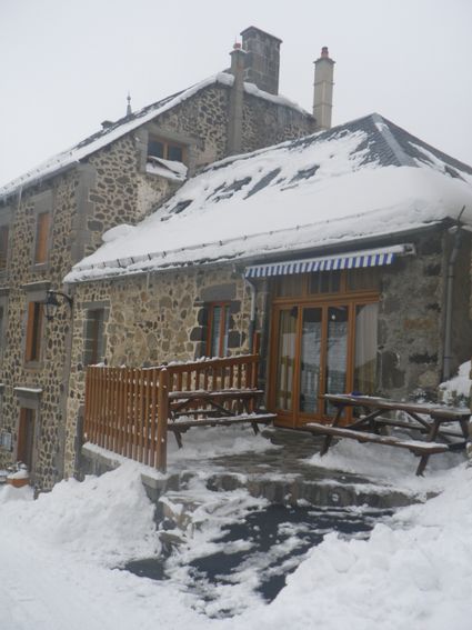 gîte sous la neige