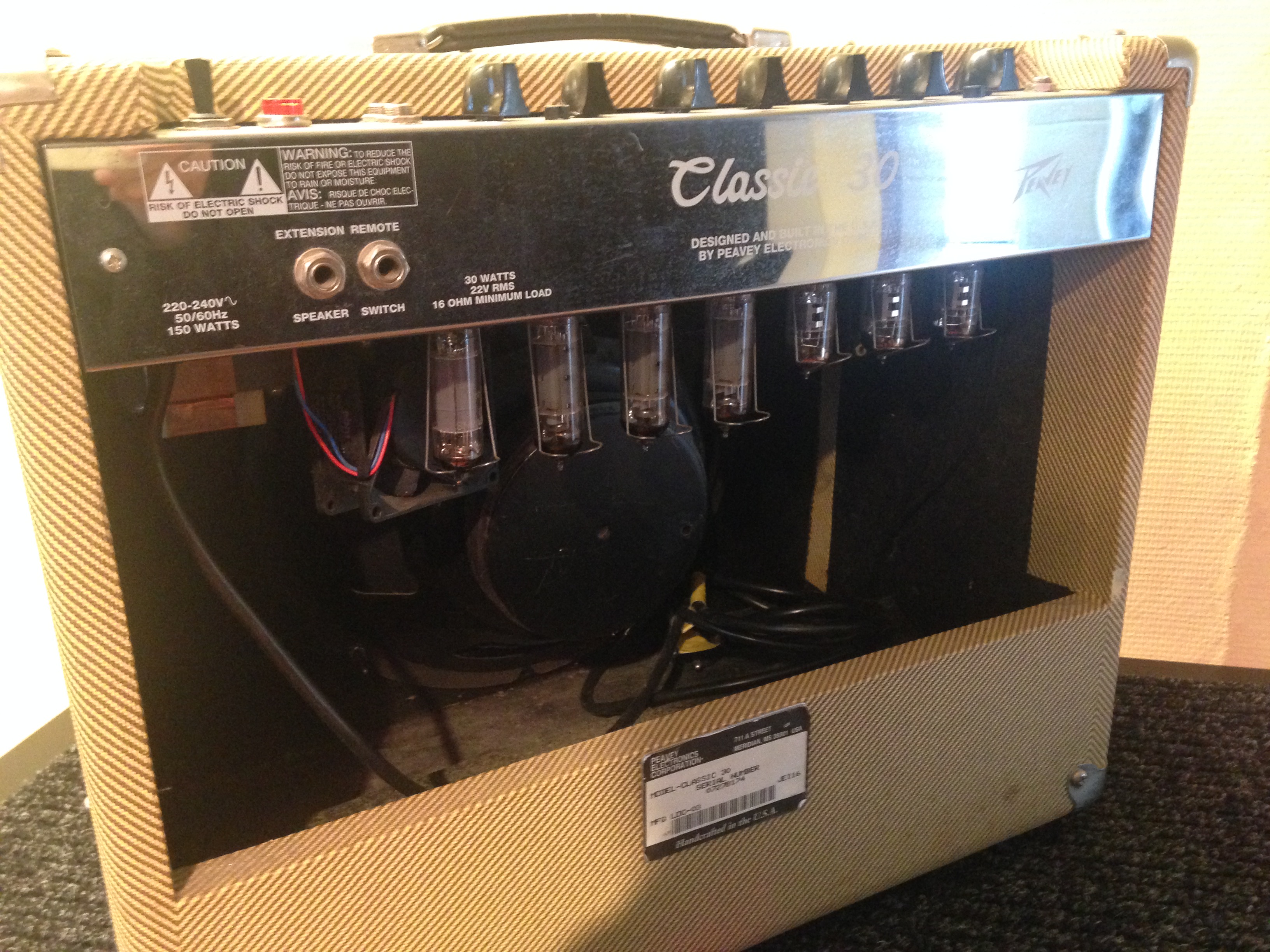 Peavey Classic 30 back