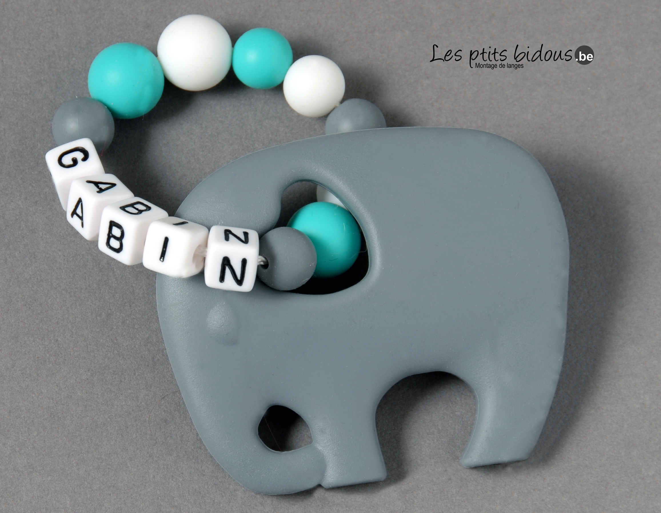 Hochet en silicone avec elephant à mordiller, personnalisable : 14 eur