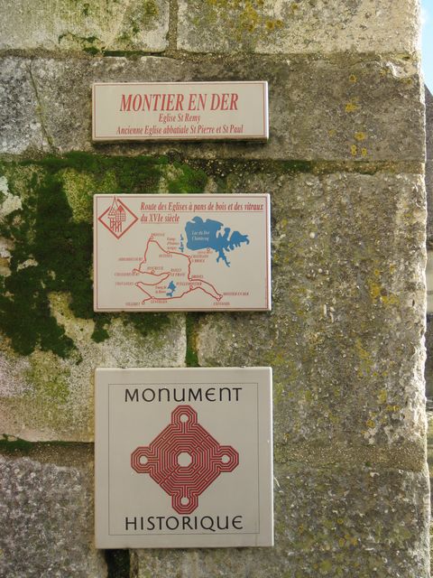 Montier 12 