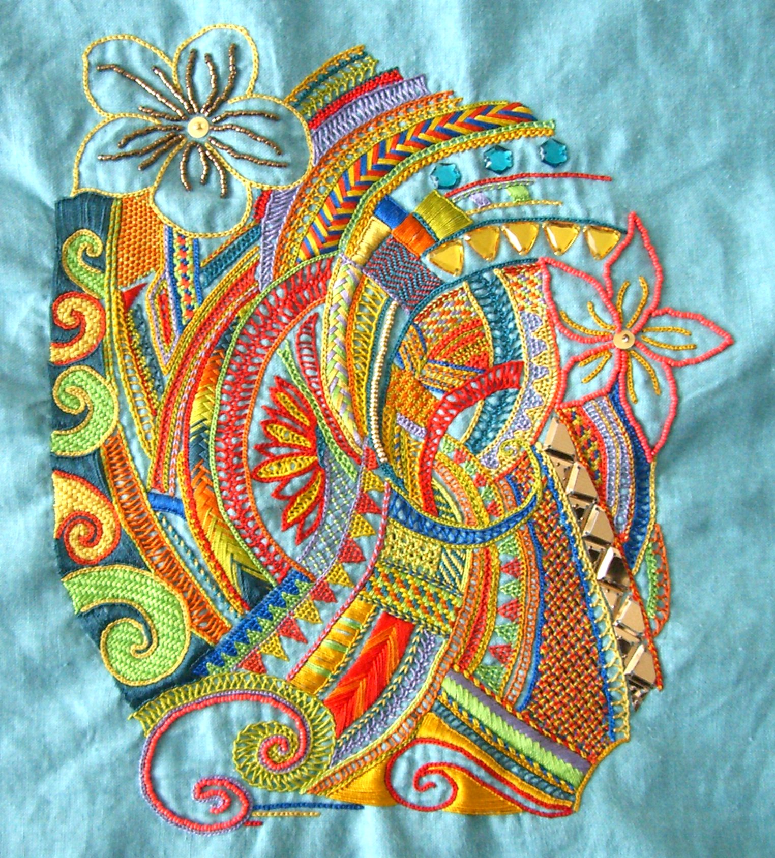 Hibiscus : ma 2ème broderie Glazig achevée en Janvier 2016