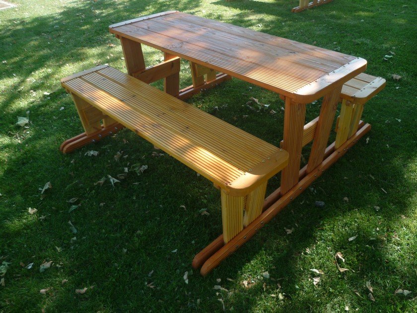 Table bancs jardin3