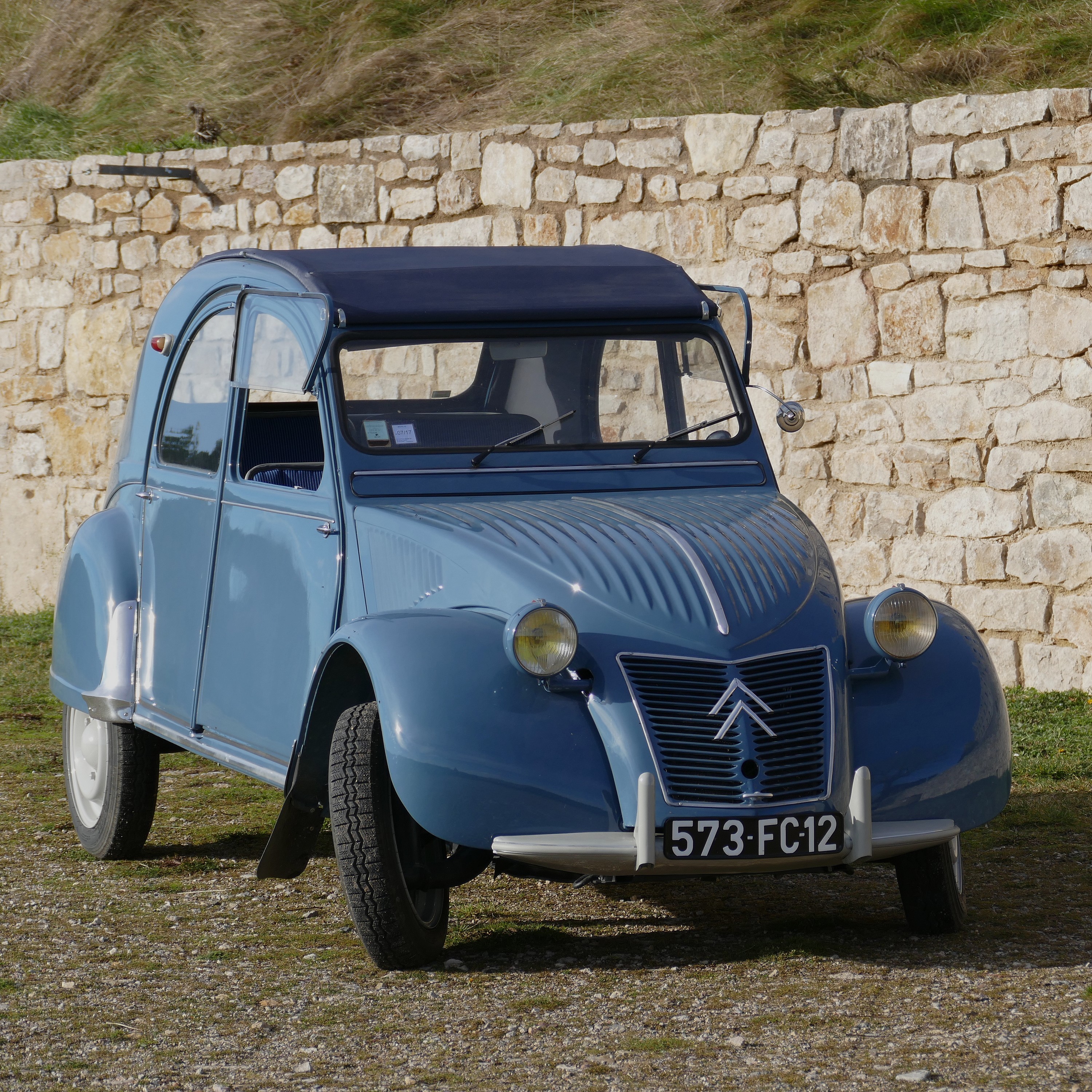 2cv azl 142