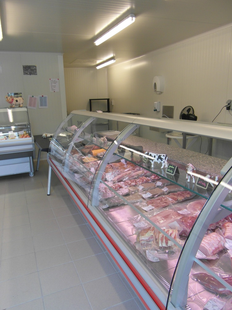 Porc de moyecques atelier de decoupe 5 