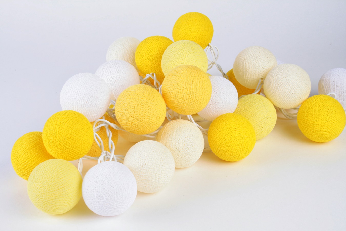 1586 guirlande lumineuse de boules mutmee 1 sm