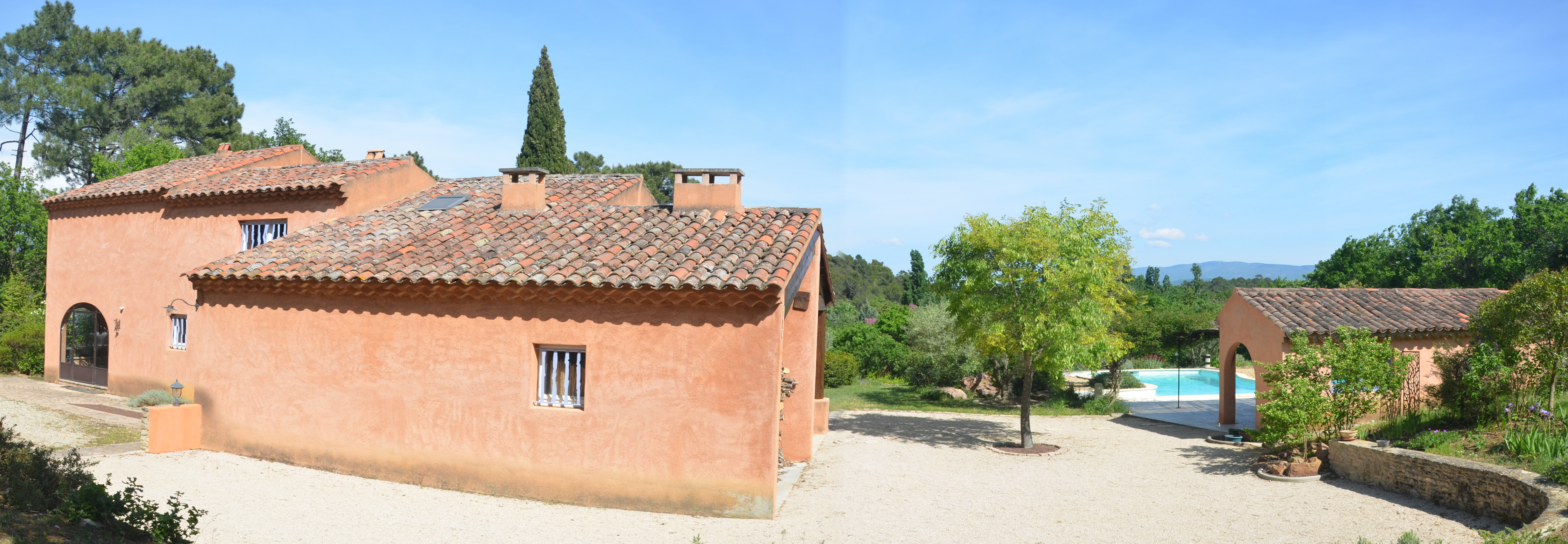 Vue arrière de la Maison
View from the back of the house