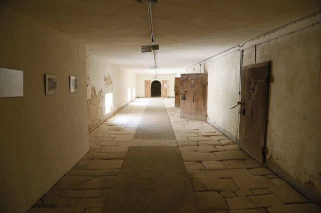 527aubervprison 3 