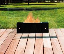 Cheminée à poser au sol ou à insérer dans un foyer ancien, pour l'intérieur et l'extérieur 
Bio-Blaze