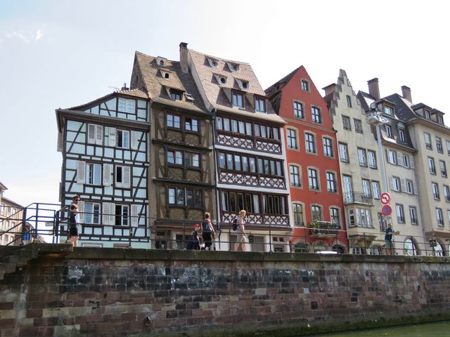 St 8 