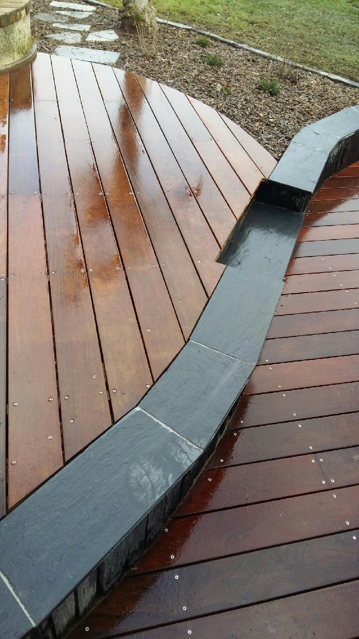 Terrasse bois ardoises