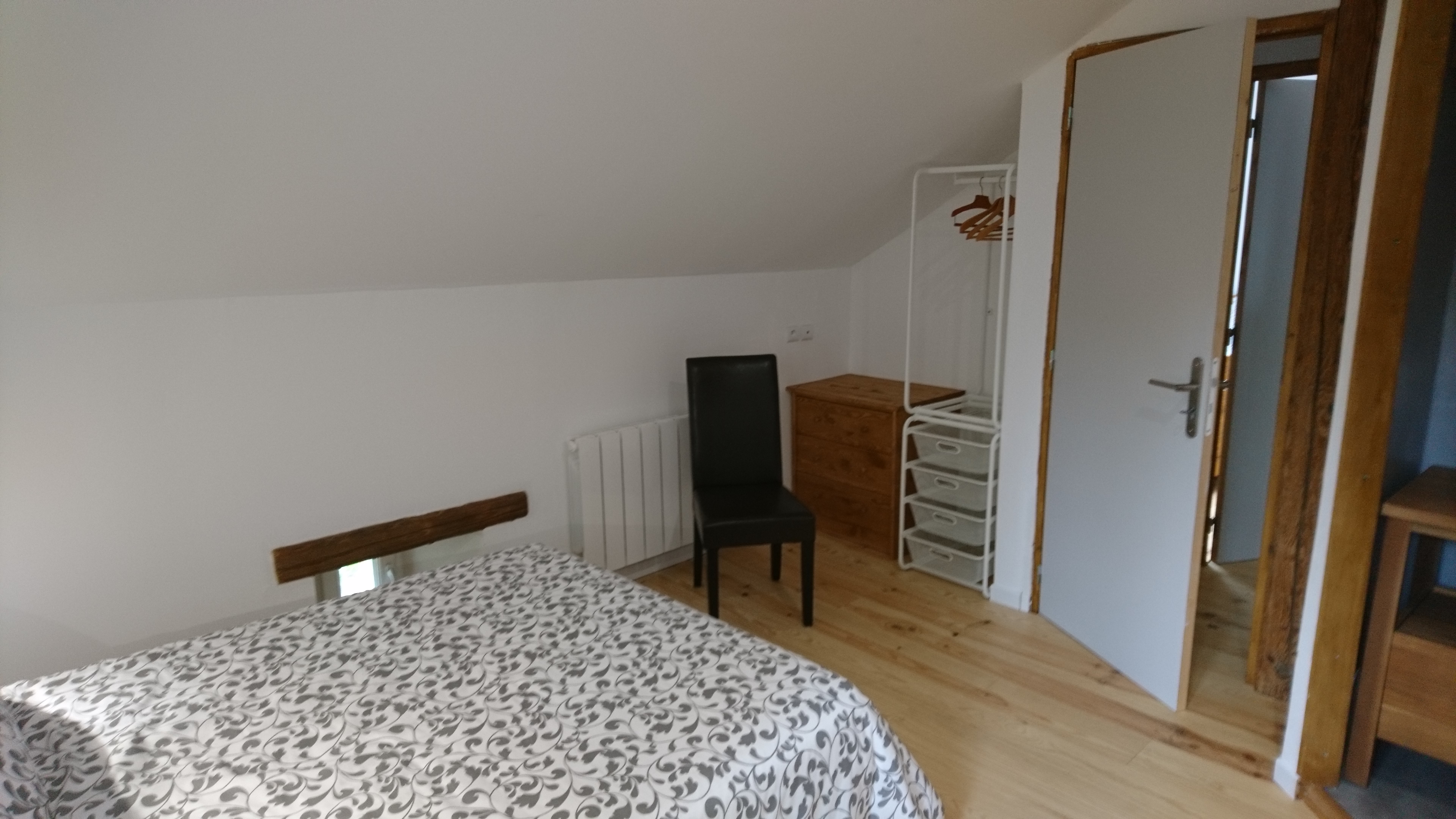Rangement et penderie en chambre Nature