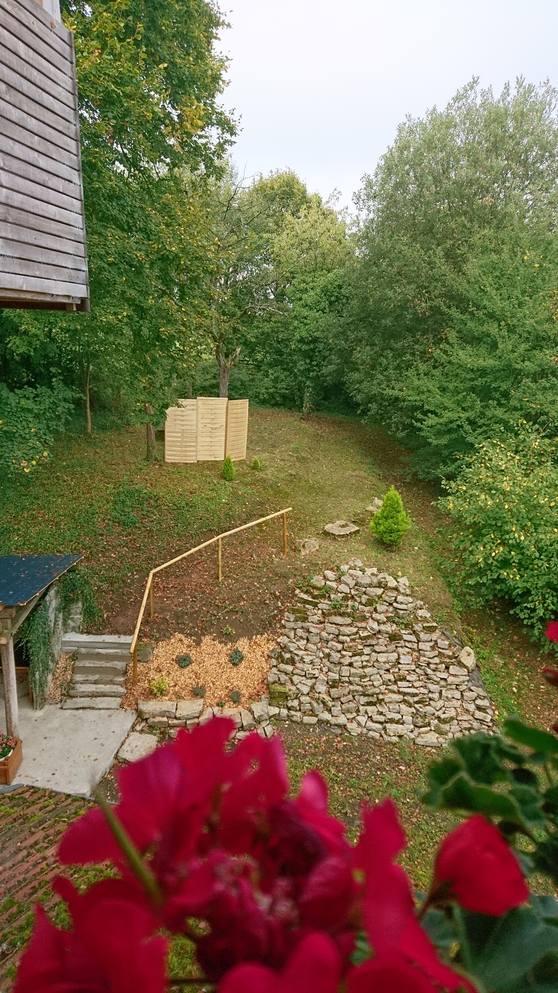 a la fenêtre de la chambre nature