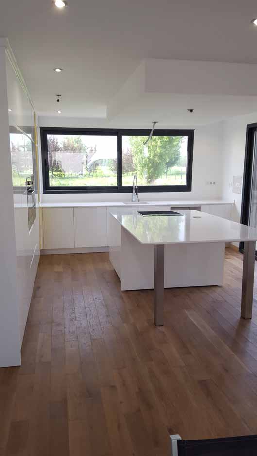 Cuisine laque quartz blanc