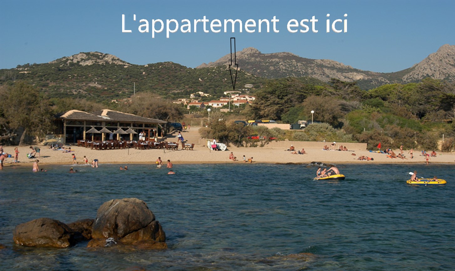 Depuis la plage vous verrez votre appartement