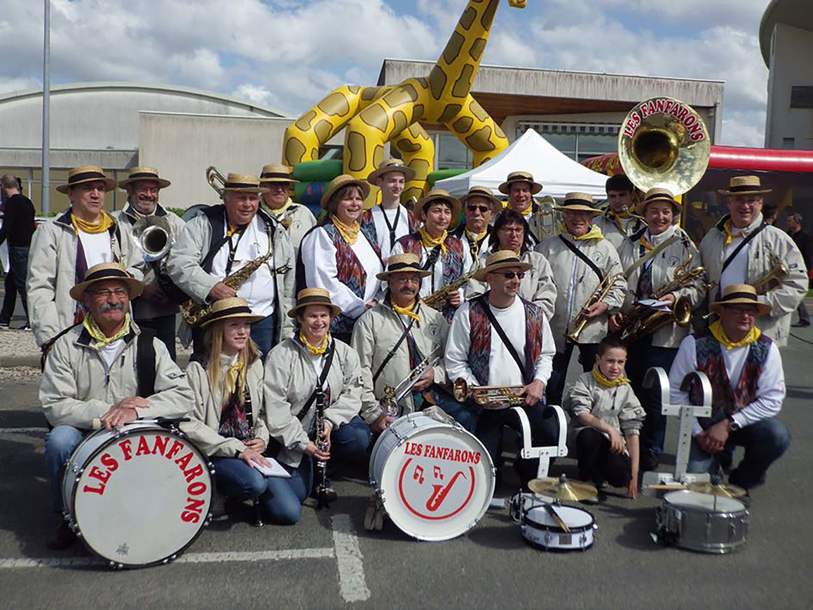 Les fanfarons