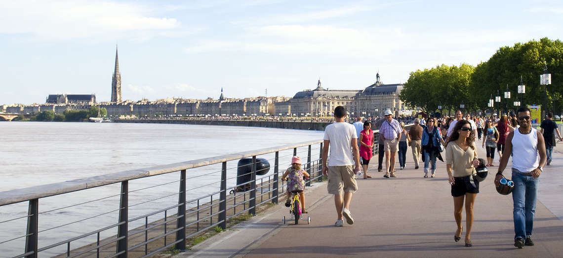 Quais de bordeaux format 1140x522