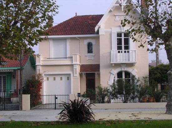 Another arcachonaise