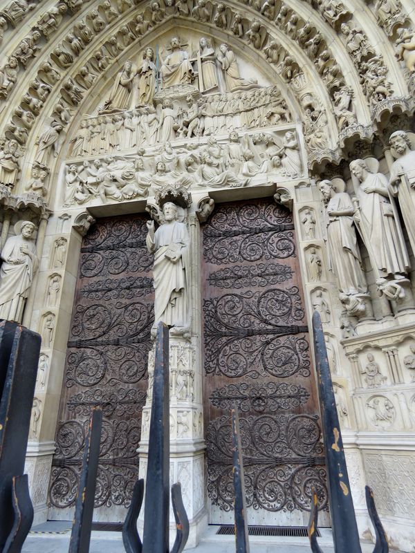 Parisnd 9 