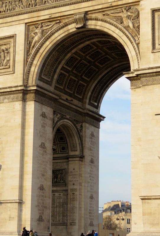Parisarc 9 