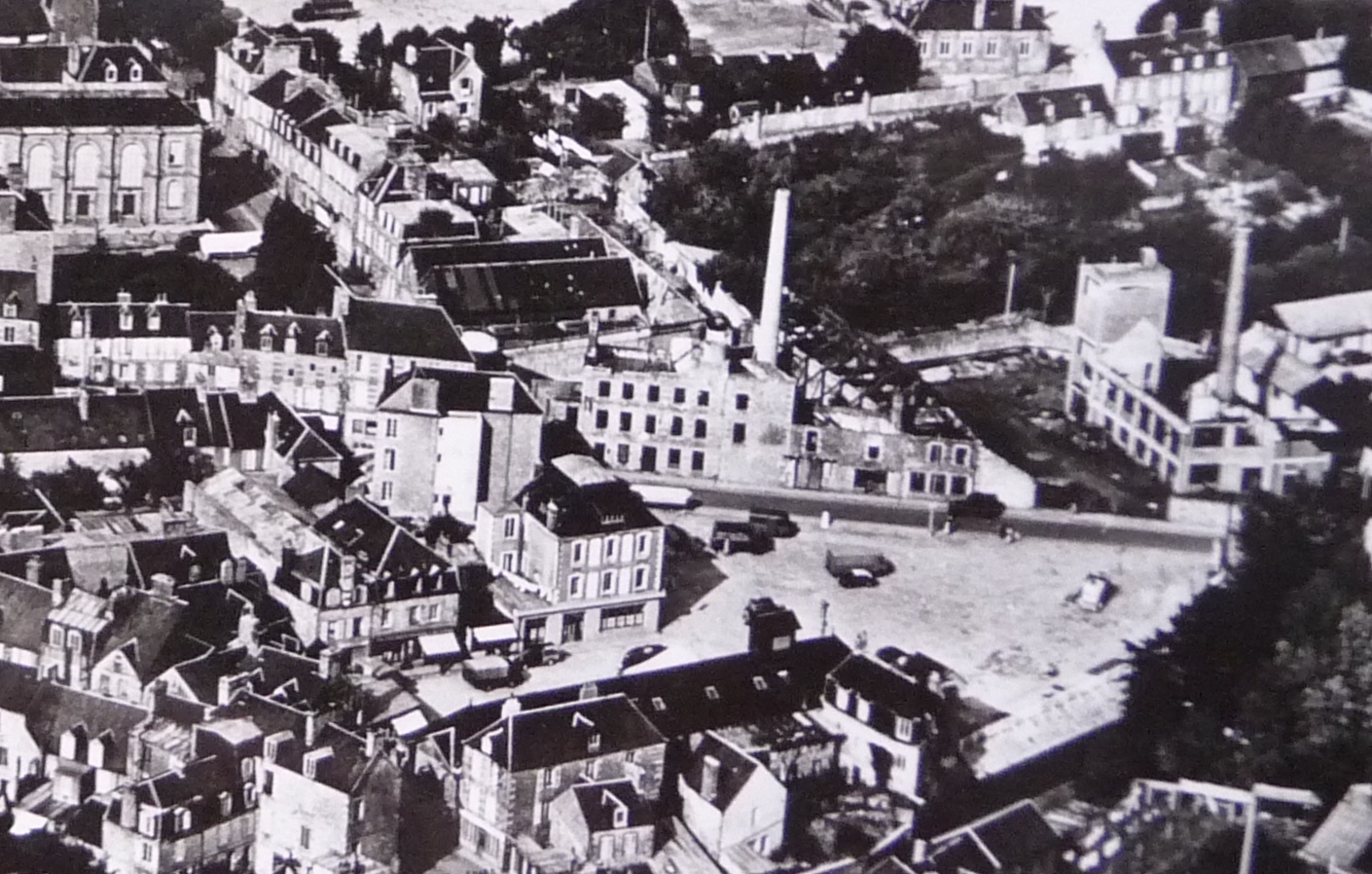 Vue aerienne usine Molinie ancien hotel