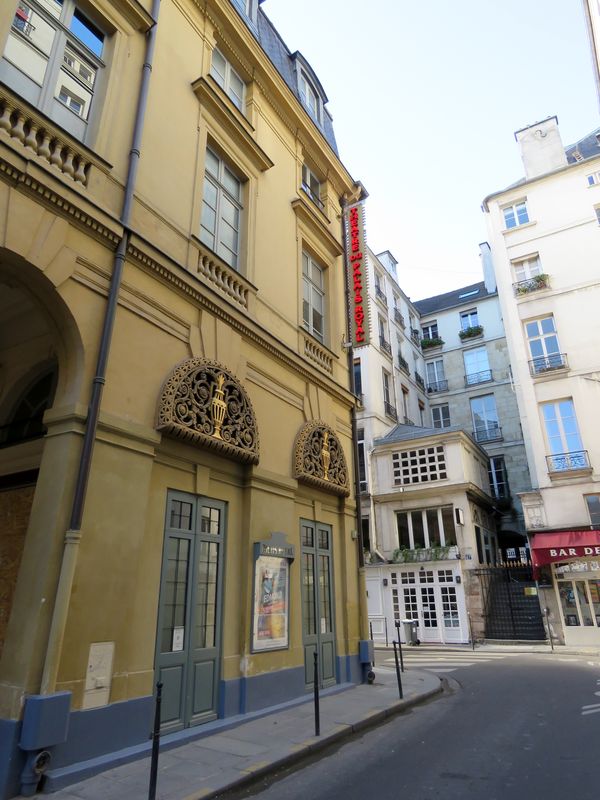 Pariscomr 1 