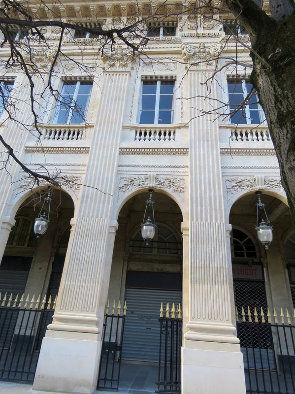 Pariscourry 4 
