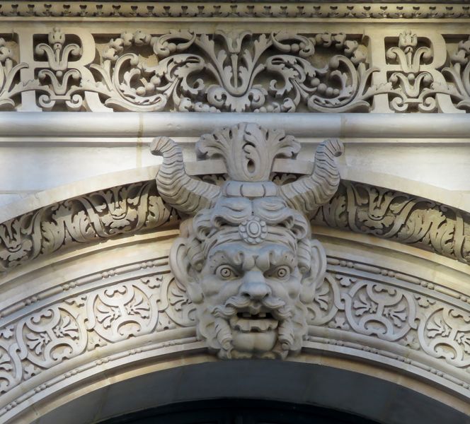 Parislouvrue 12 