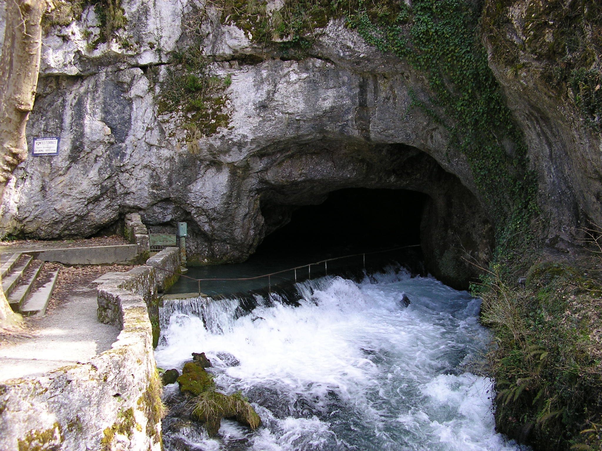 Fontaine de fontestorbes