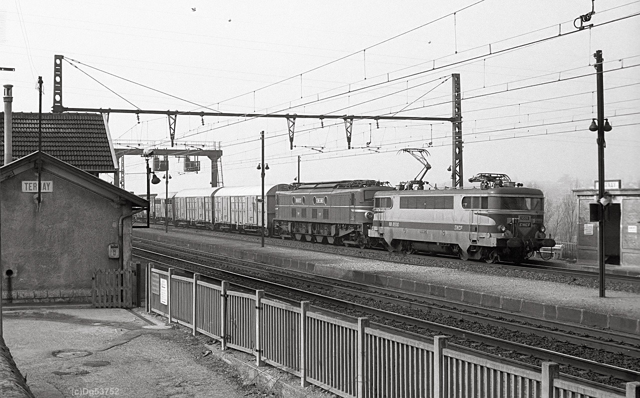 La 9132 en véhicule à Ternay derrière la BB 9506