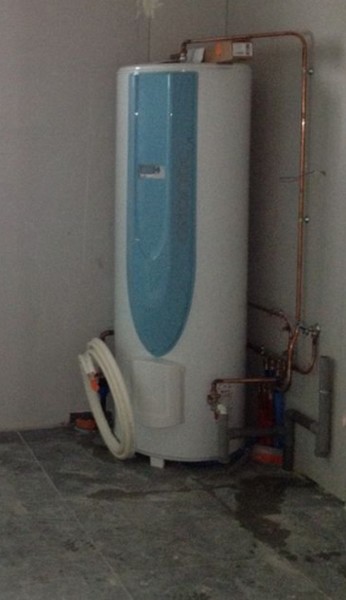 Panne de chauffe eau le havre 06 60 51 13 04, depannage problème chauffe eau et groupe securite le havre, baisse de pression d'eau, ... En plus d'être déplaisant, un problème eau chaude Le Havre est aussi inquiétant ! ... De plus, il est compétent sur un chauffe-eau cumulus electric au havre, un chauffe-eau électrique, Remplacement d'un wc complet le havre, depose et repose d'un wc complet montivilliers