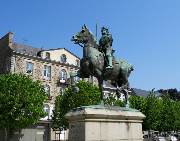 Dinan 5 
