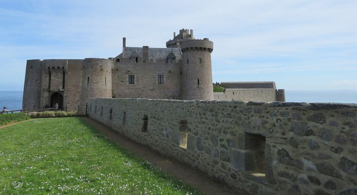 Fort1 2 