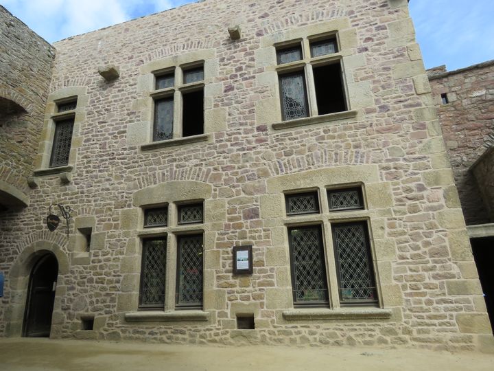 Fort2 2 