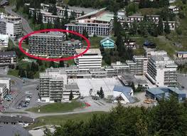 La résidence EURONEIGE face aux pistes et proche des commerces
