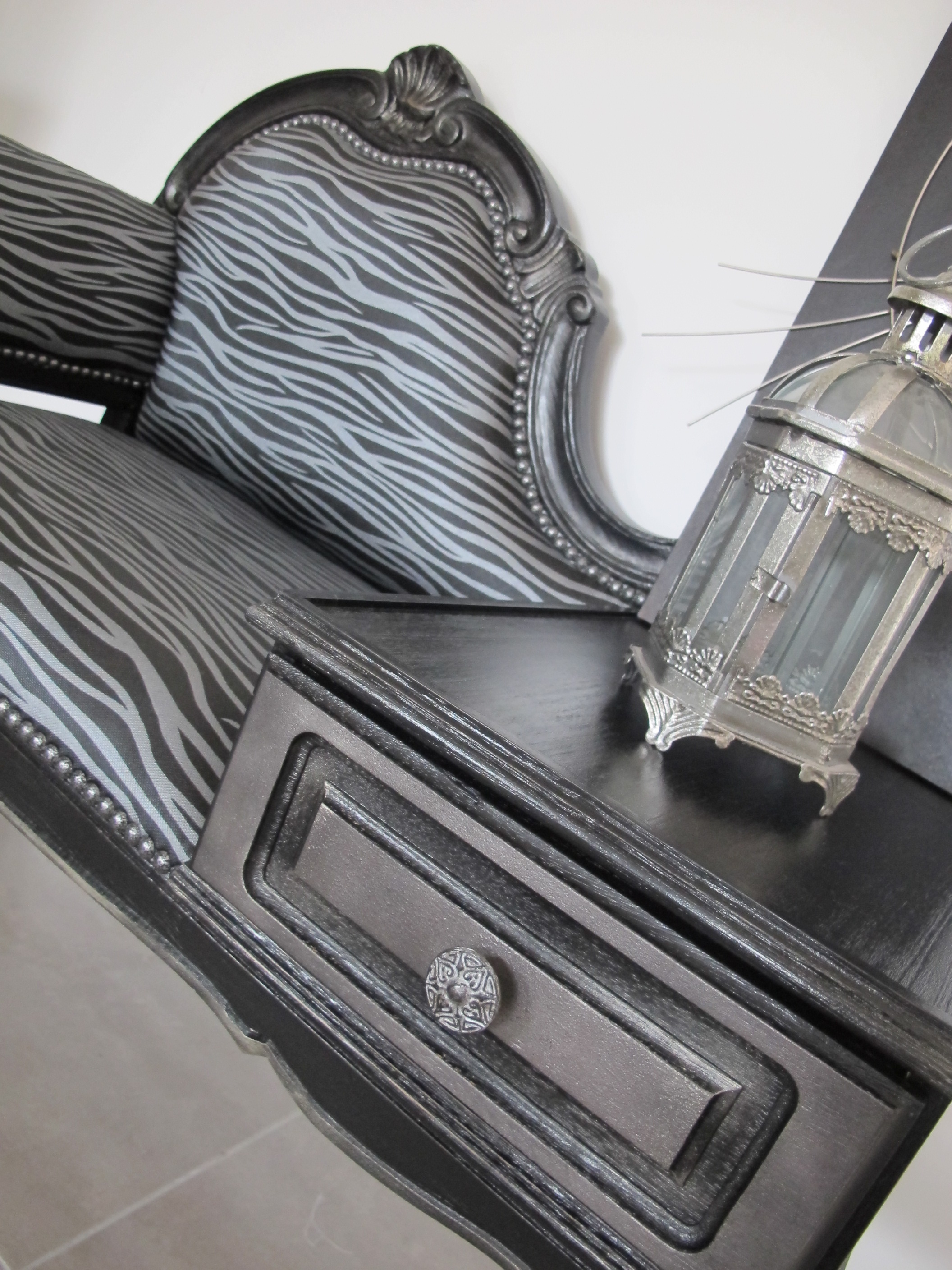 Refection restauration relooking fauteuil chaise canape meuble telephone 1 tapissier decorateur bordeaux st medard en jalles atelier les renaissan