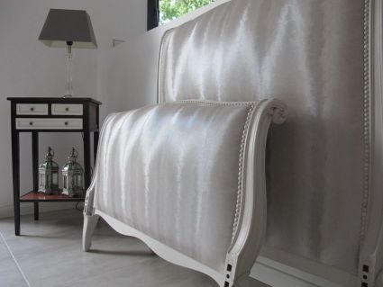 Refection restauration relooking fauteuil chaise canape meuble tete de lit 22 tapissier decorateur bordeaux st medard en jalles atelier les renaissances