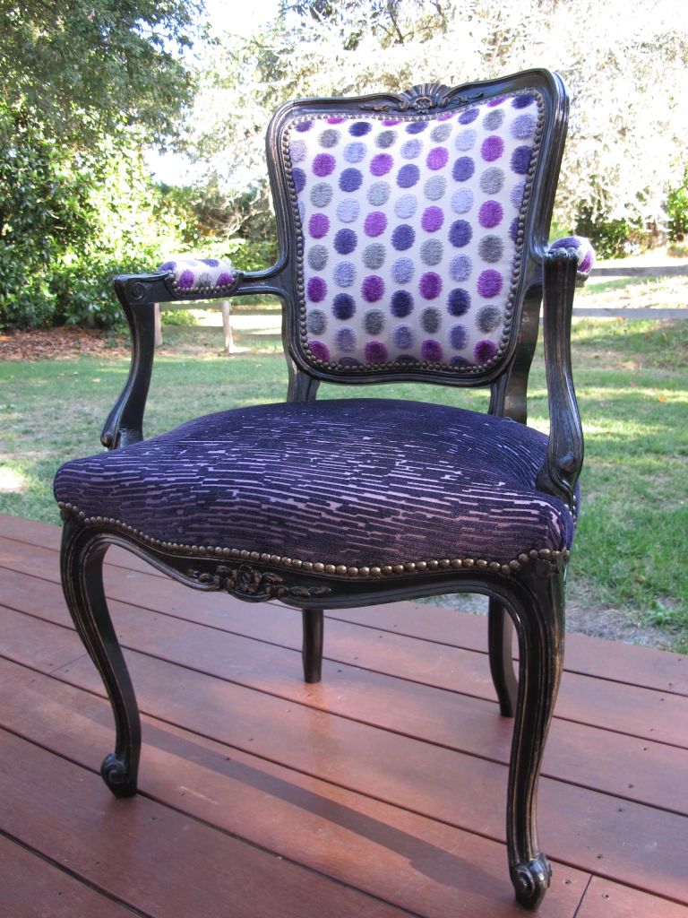 Refection restauration relooking fauteuil chaise canape meuble cabriolet 42 tapissier decorateur bordeaux st medard en jalles atelier les renaissances