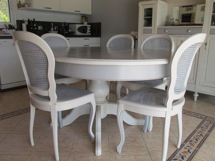 Refection restauration relooking fauteuil meuble table 2 tapissier decorateur bordeaux saint medard en jalles atelier les renaissances
