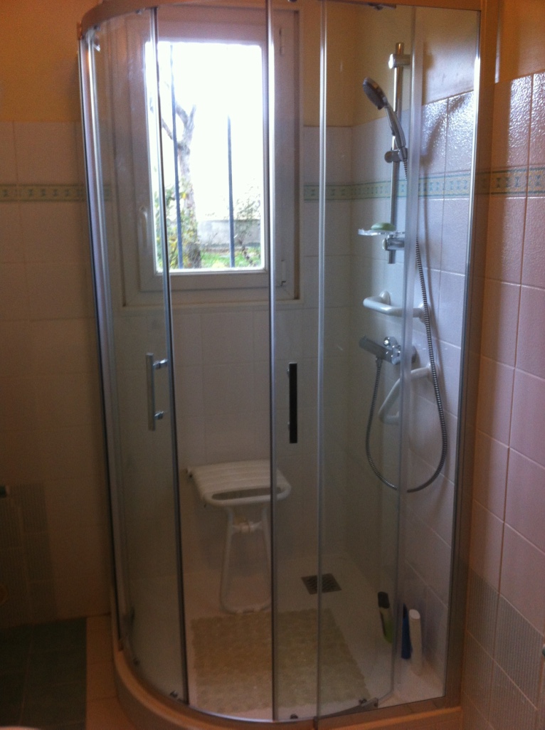 Renovation de salle de bain trelaze 3 