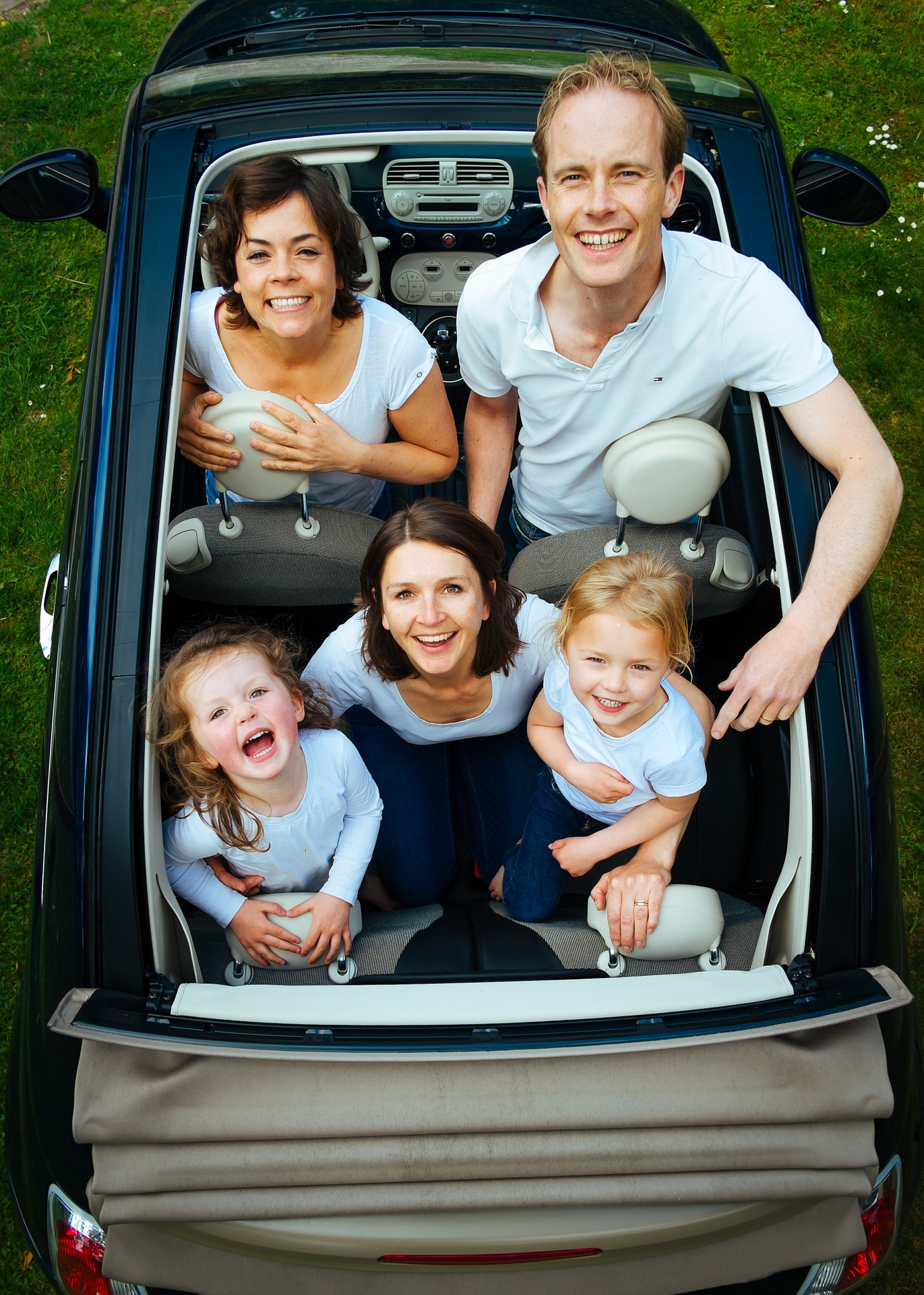 Family 932245 1920