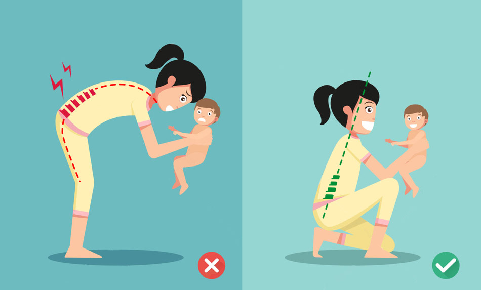 La postura corretta per sollevare un bambino