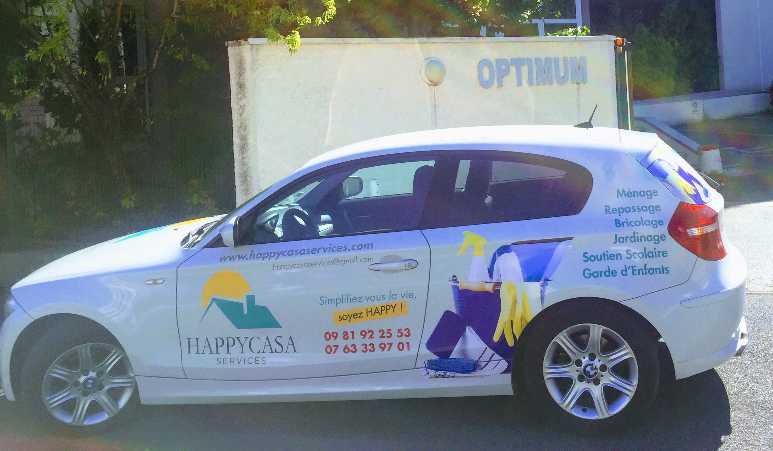 Happycasa Services : ménage, garde d'enfants, soutien scolaire, jardinage, bricolage et bien d'autres...