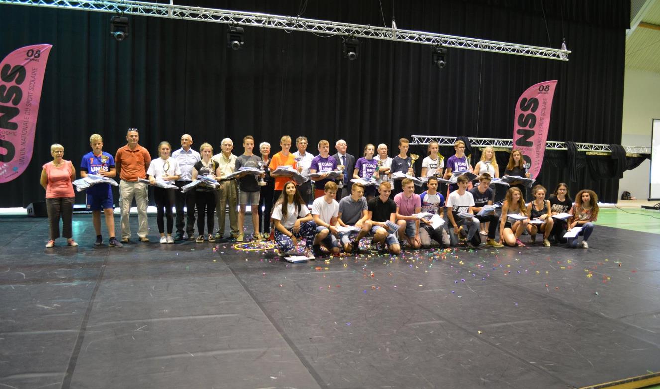 Le groupe des recipiendaires