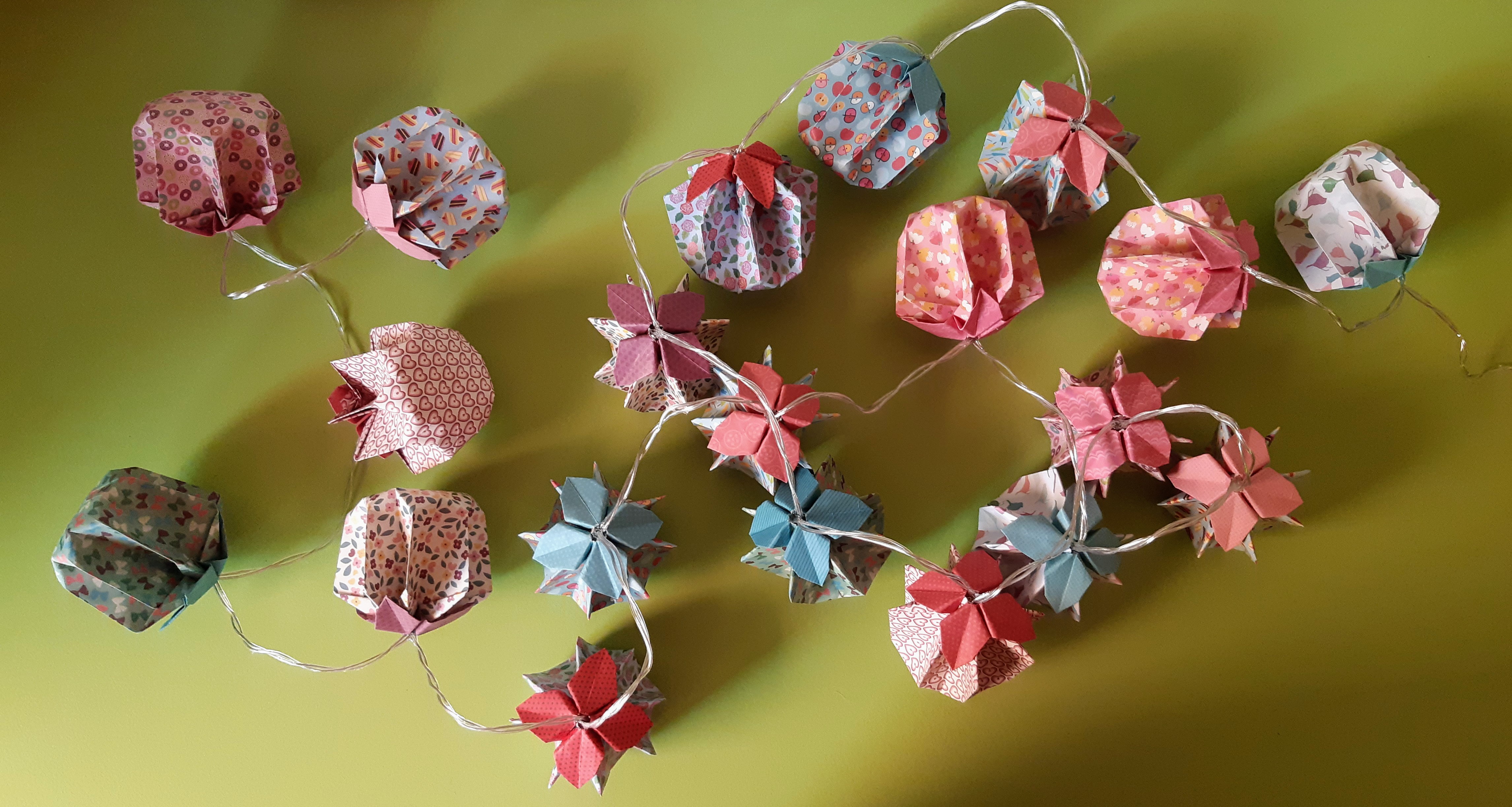 Guirlande lumineuse Lampions multicolore 17€
(2m de long, 20 leds, piles fournies)