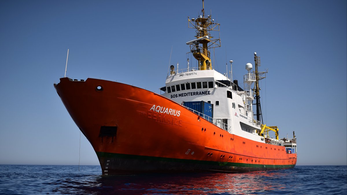 Bateau Aquarius, au sauvetage de 141 migrants