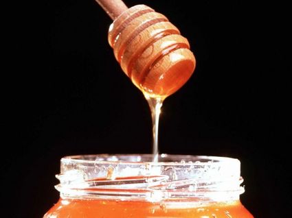 Etiquettage des pots de miel