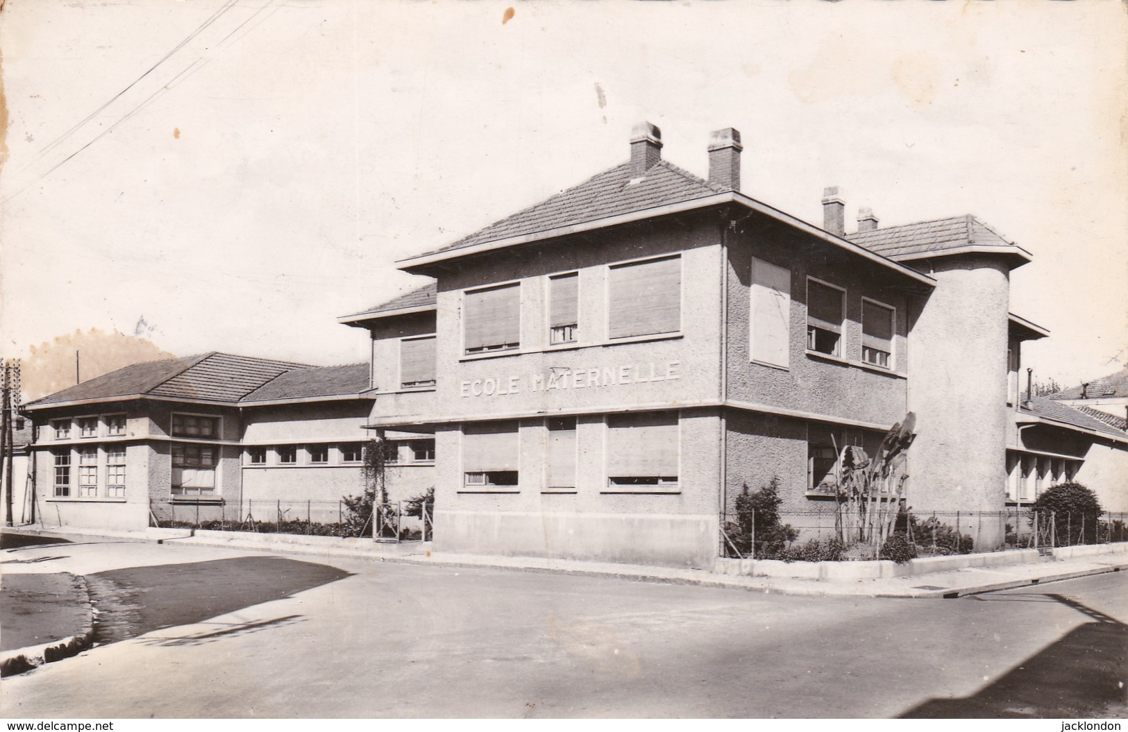 Ecole