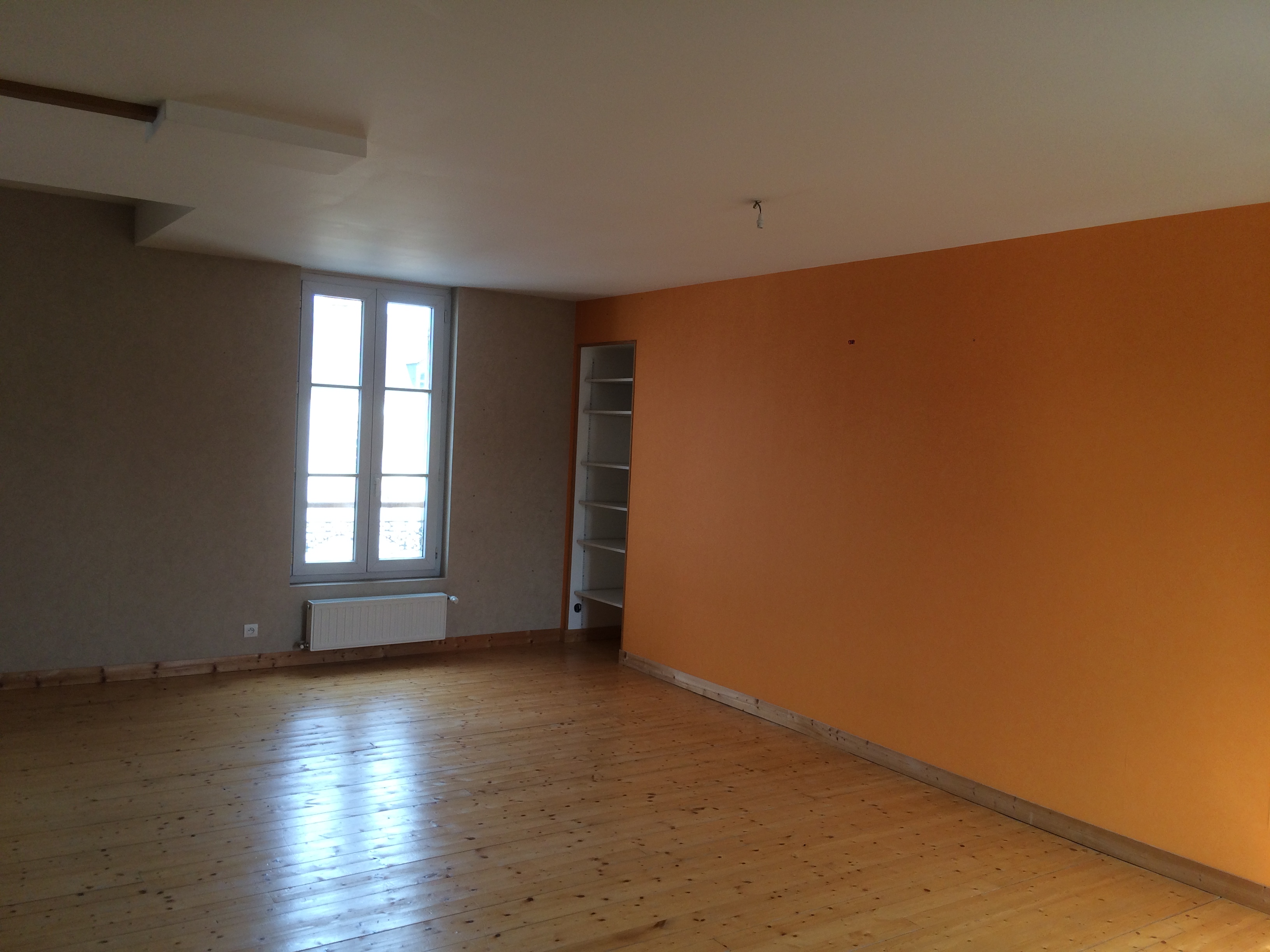 Menuisier angers 13